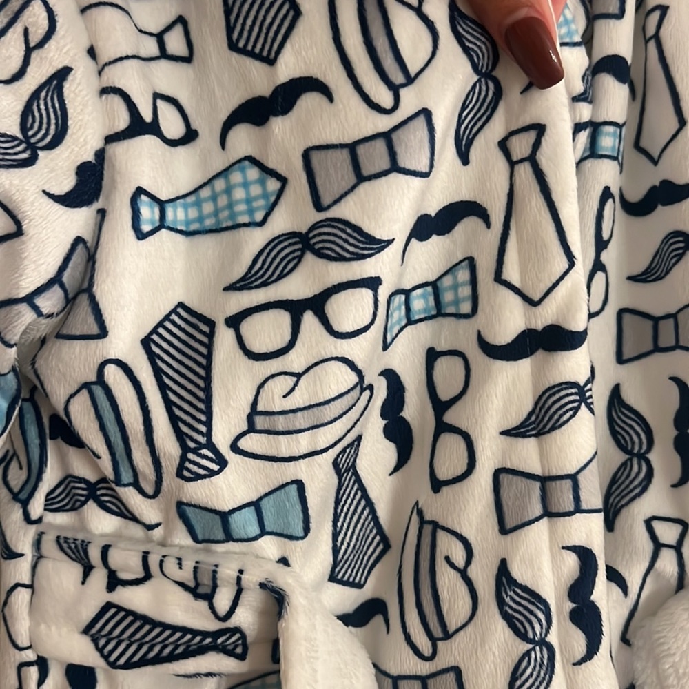 Baby Robe - Picture 2 of 2